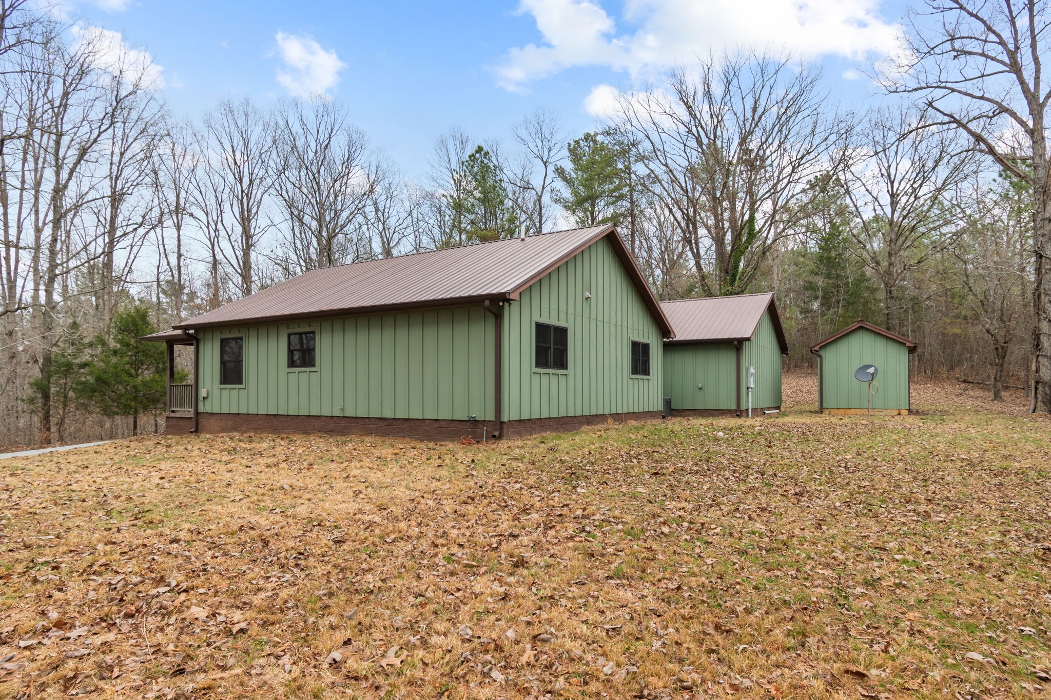 942 Rockhouse Road Hohenwald, TN 38462 - Photo 20 of 68