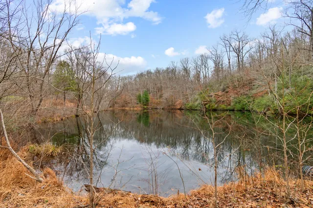 $635,000 | 942 Rockhouse Road, Hohenwald, TN 38462