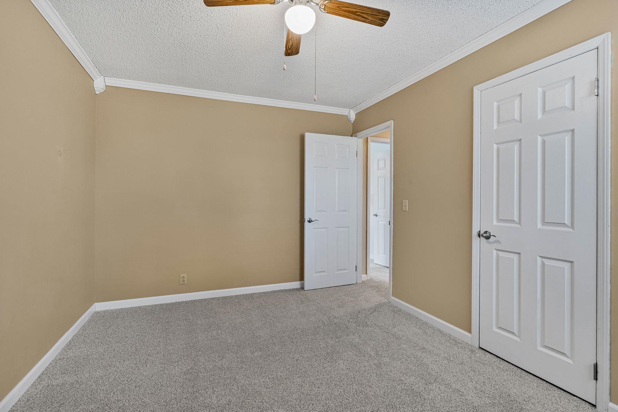 460 West Campbell Road Goodlettsville, TN 37072 - Photo 16 of 55 a view of an empty room