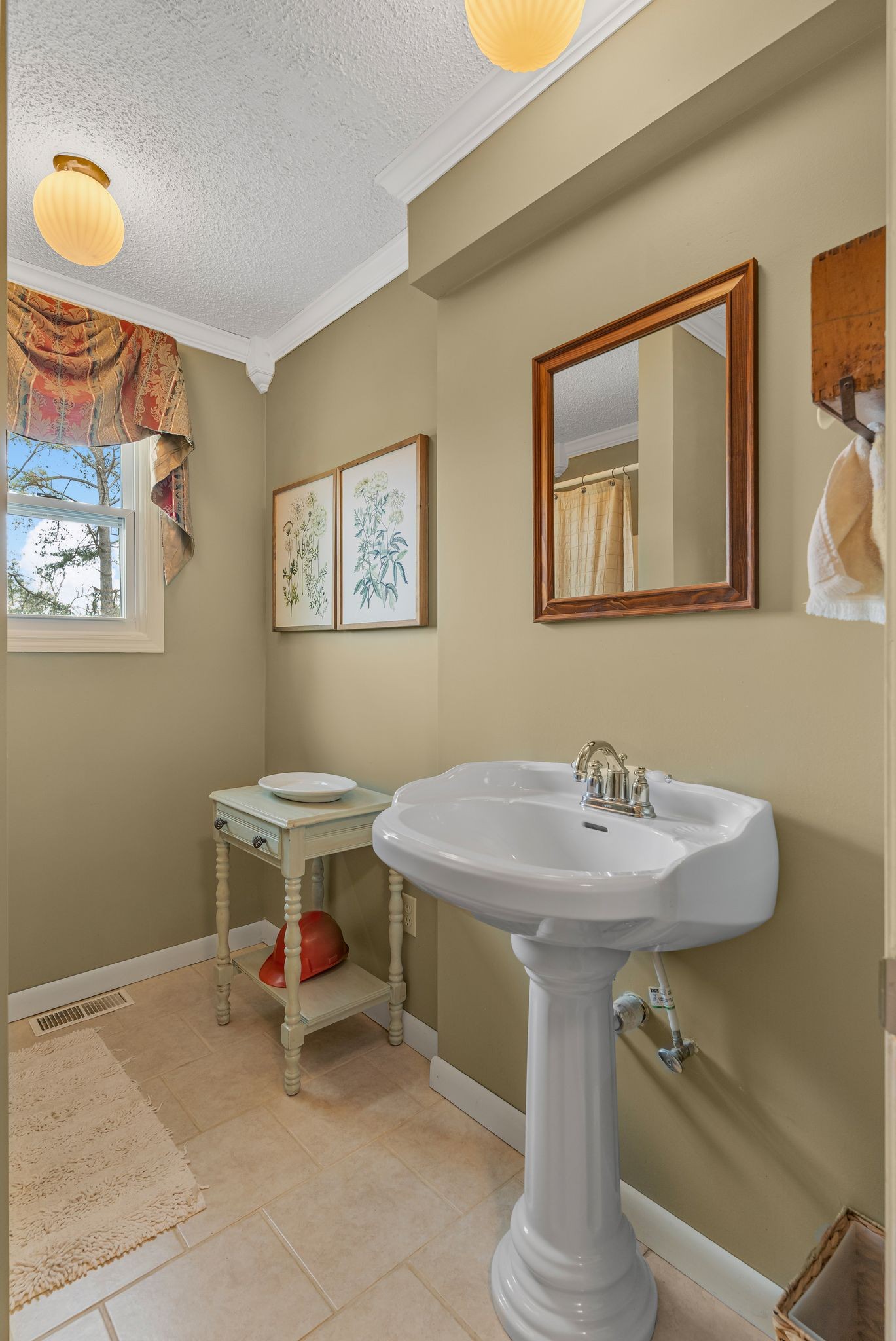 460 West Campbell Road Goodlettsville, TN 37072 - Photo 31 of 55 a bathroom with a sink and a mirror