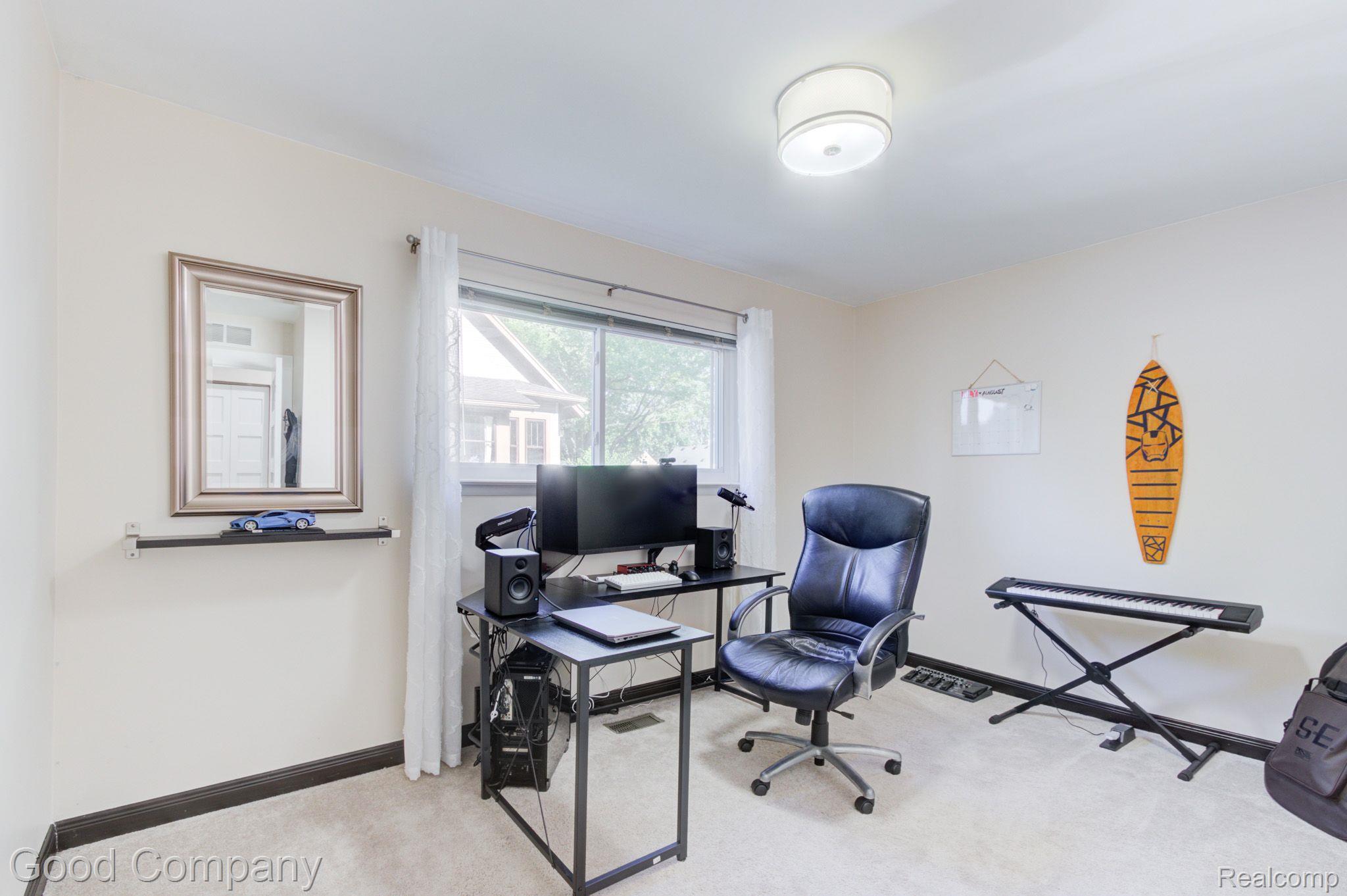 2329 Columbia Road Berkley, MI 48072 - Photo 24 of 40 Gallery Image 24