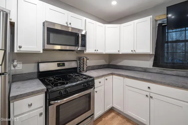 $4,400,000 | 2413-2415 6th Avenue, Watervliet, NY 12189
