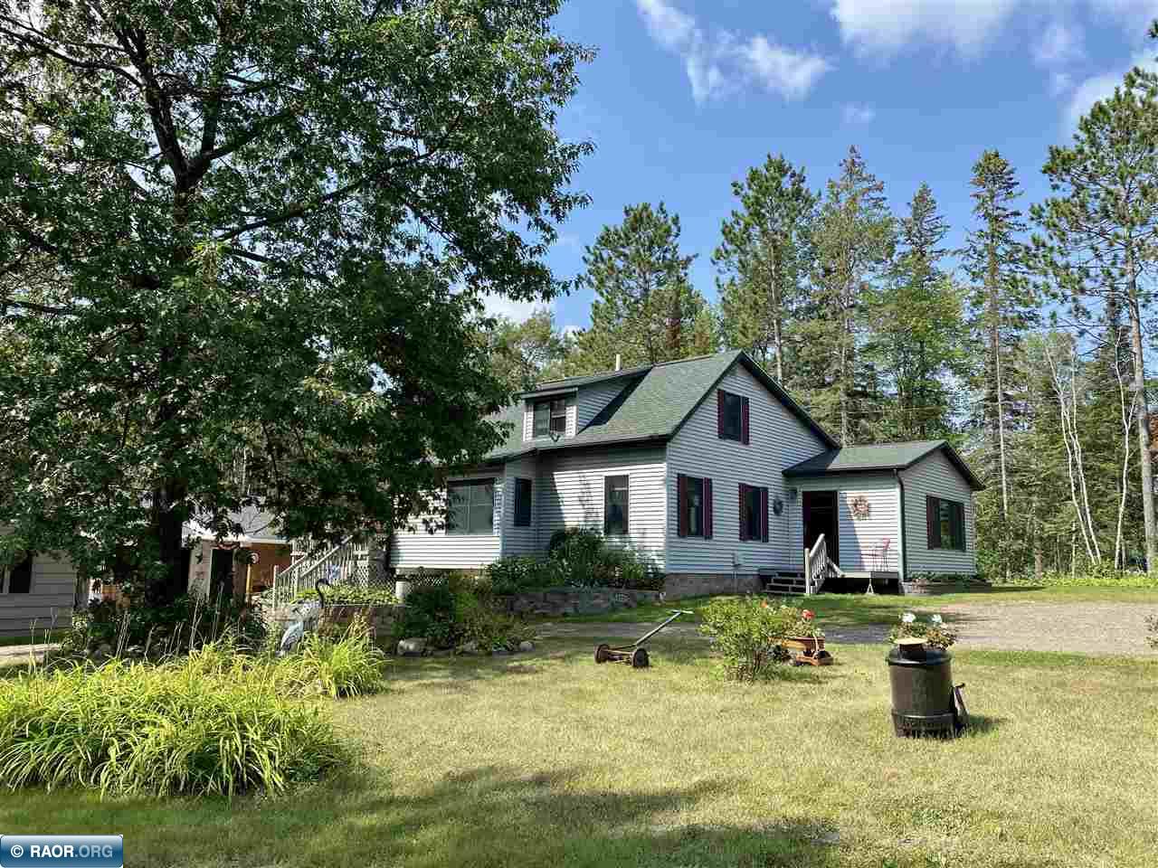 4029 East 19th Street Hibbing, MN 55746 - Photo 1 of 35