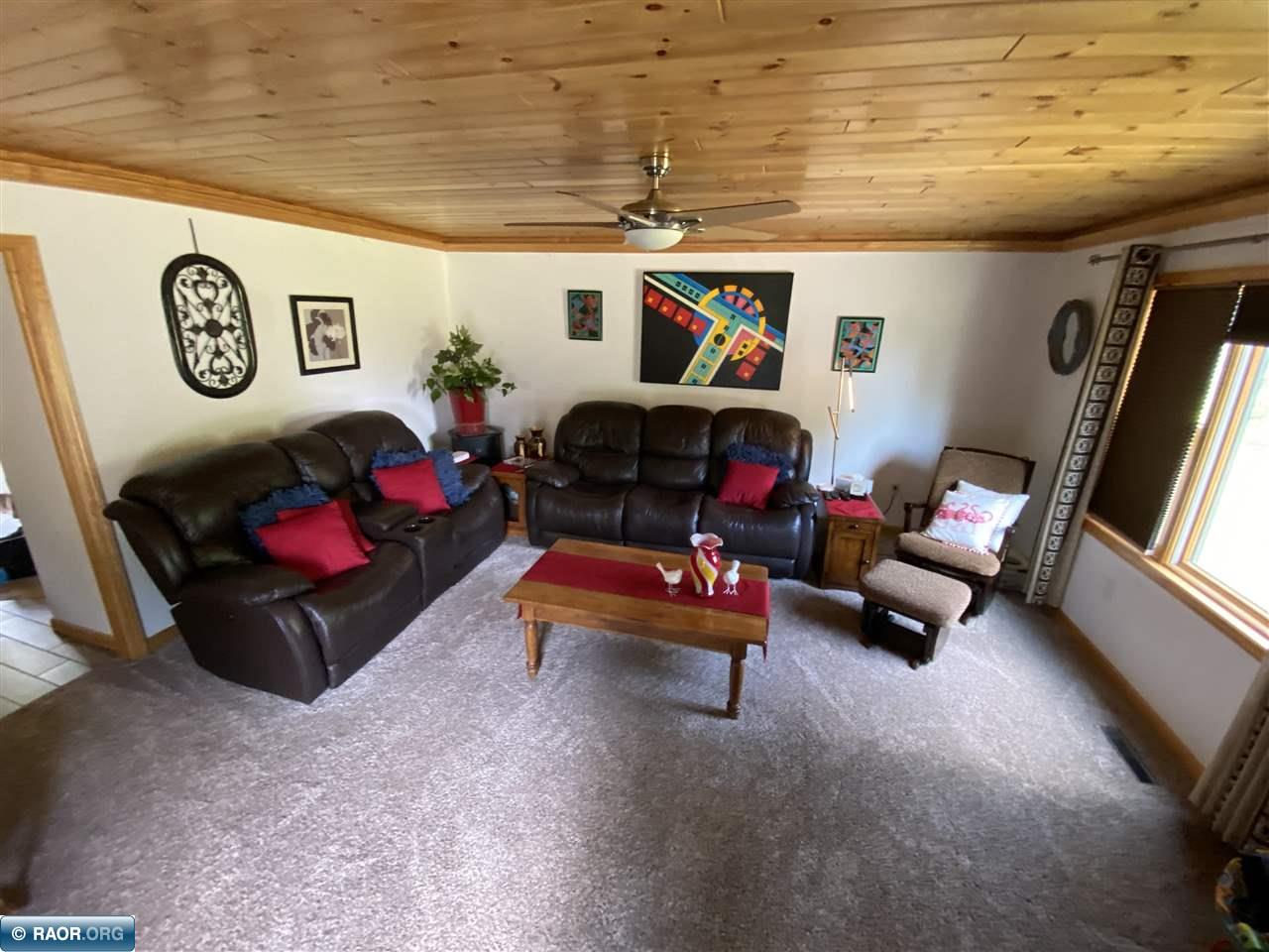 4029 East 19th Street Hibbing, MN 55746 - Photo 3 of 35