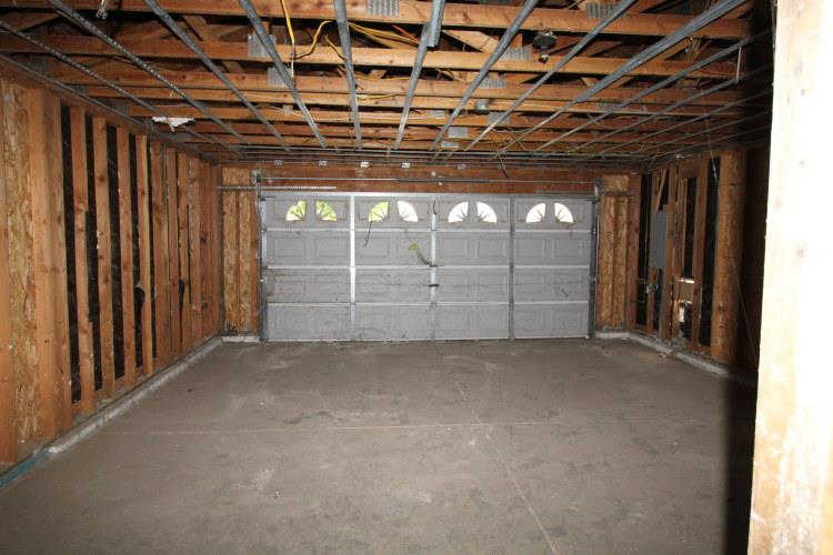 661 Barbara Court Merced, CA 95341 - Photo 13 of 18 a view of empty room