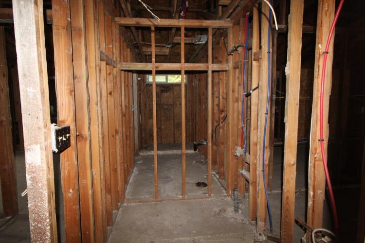 661 Barbara Court Merced, CA 95341 - Photo 6 of 18 a view of a door and a window