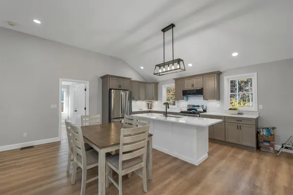 $640,000 | 41 Valley Road, Tuftonboro, NH 03816