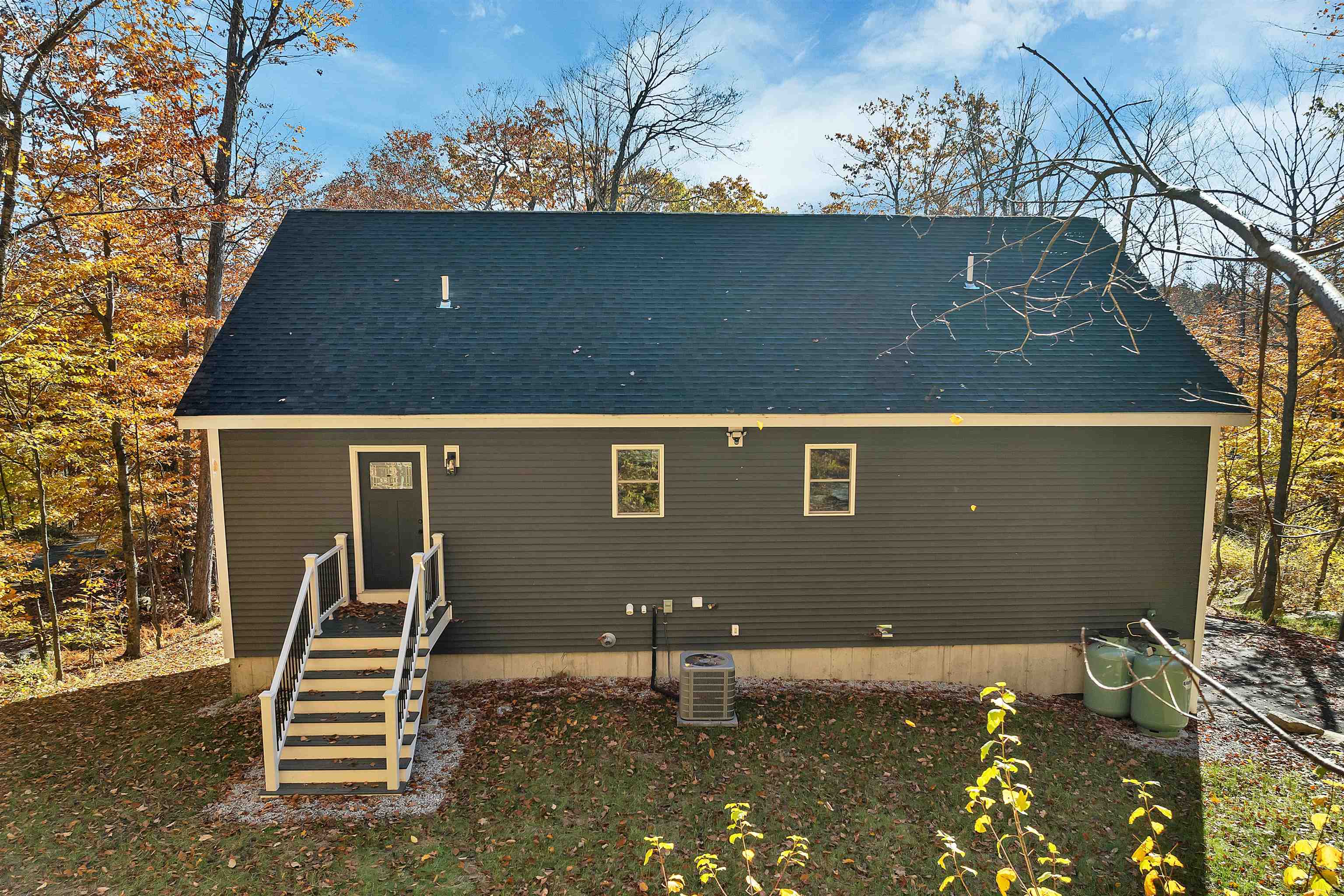 41 Valley Road Tuftonboro, NH 03816 - Photo 8 of 60