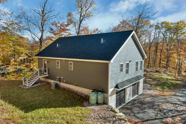 $640,000 | 41 Valley Road, Tuftonboro, NH 03816