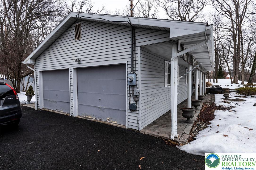 378 Bangor Junction Road Bangor, PA 18013 - Photo 12 of 50