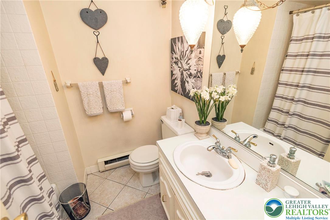 378 Bangor Junction Road Bangor, PA 18013 - Photo 42 of 50