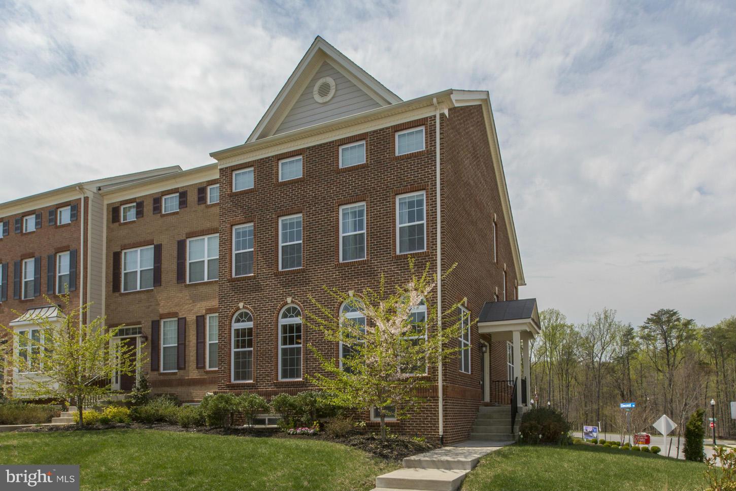 7603 Elmcrest Road Hanover, MD 21076 - Photo 1 of 29 Exterior (Front)