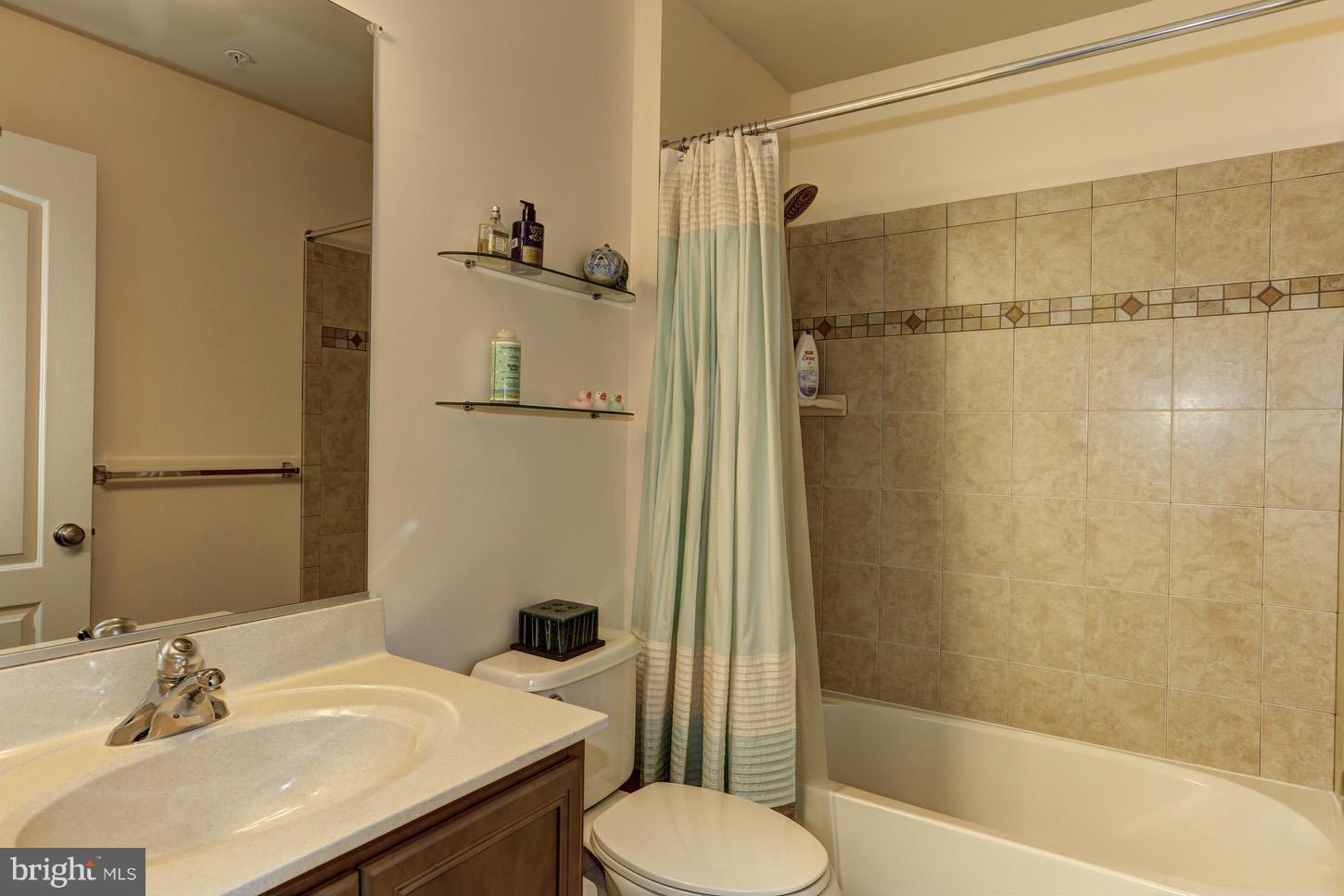 7603 Elmcrest Road Hanover, MD 21076 - Photo 19 of 29 Bath