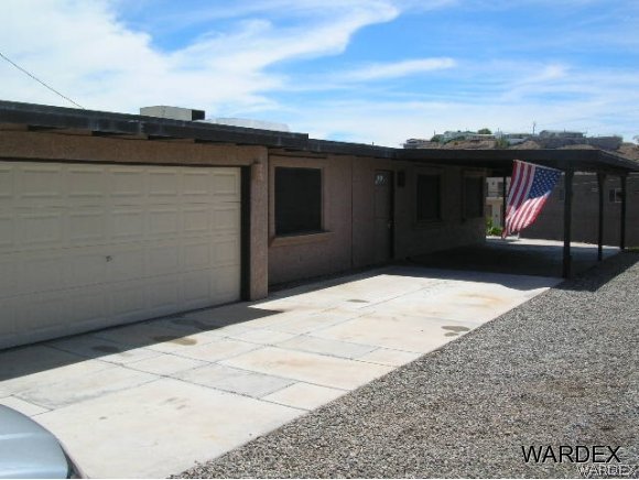 10070 Harbor View Road Parker, AZ 85344 - Photo 1 of 12 Front