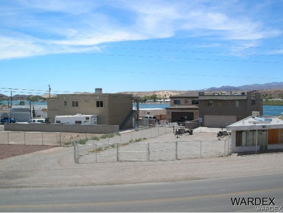 10070 Harbor View Road Parker, AZ 85344 - Photo 11 of 12 View