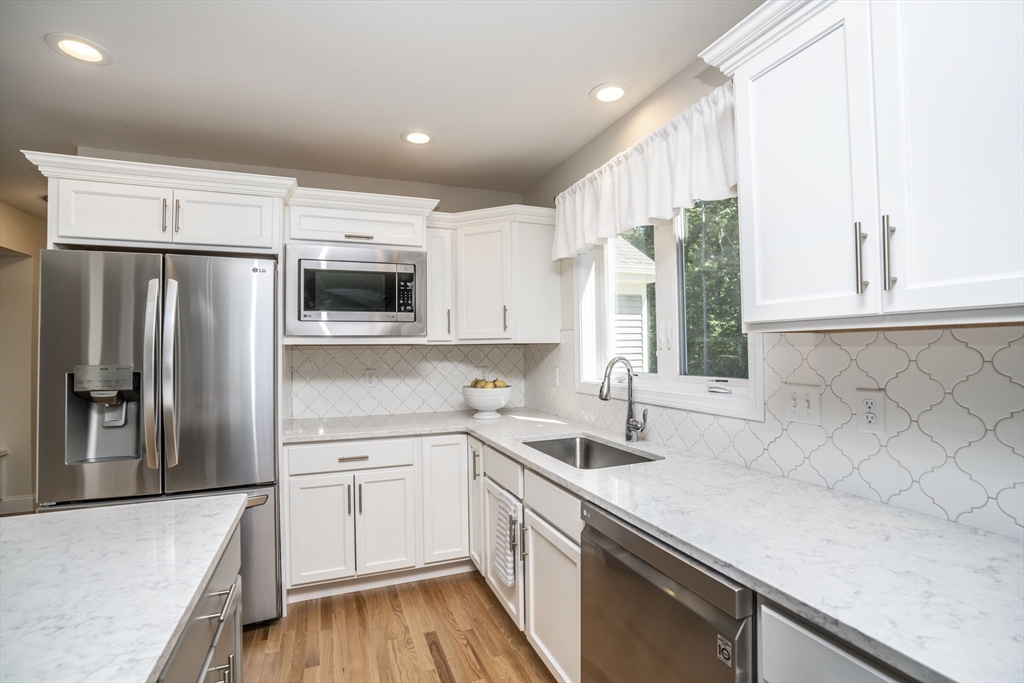 29 Whitebark Way Raynham, MA 02767 - Photo 11 of 17