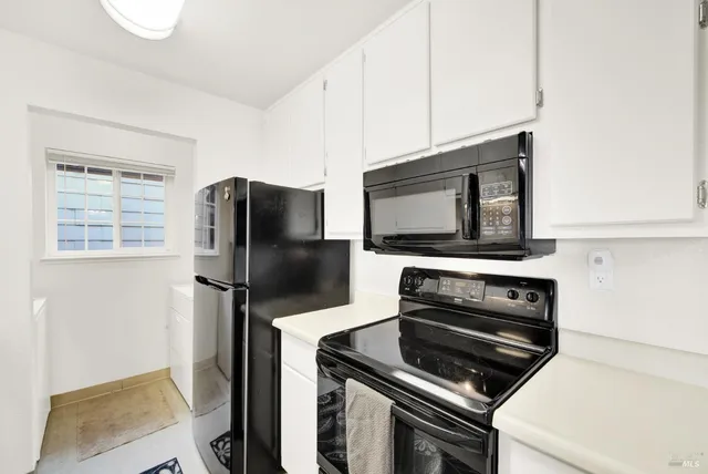 $265,000 | 127 Lighthouse Drive, Vallejo, CA 94590