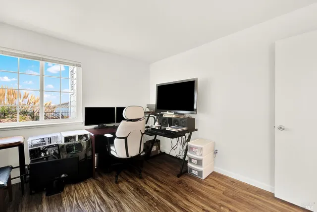 $265,000 | 127 Lighthouse Drive, Vallejo, CA 94590