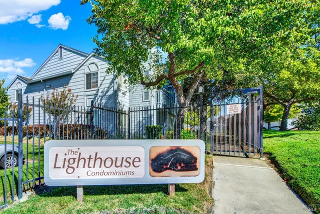 $265,000 | 127 Lighthouse Drive, Vallejo, CA 94590