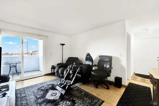 $265,000 | 127 Lighthouse Drive, Vallejo, CA 94590