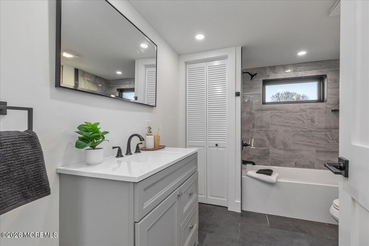 58 Locust Grove Hazlet, NJ 07730 - Photo 14 of 30 19-3V0A9369