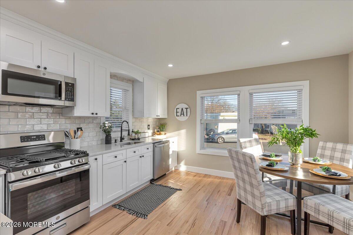 58 Locust Grove Hazlet, NJ 07730 - Photo 4 of 30 09-3V0A9405