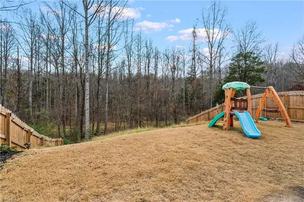 $289,900 | 166 Carriage Cove Circle, Mocksville, NC 27028