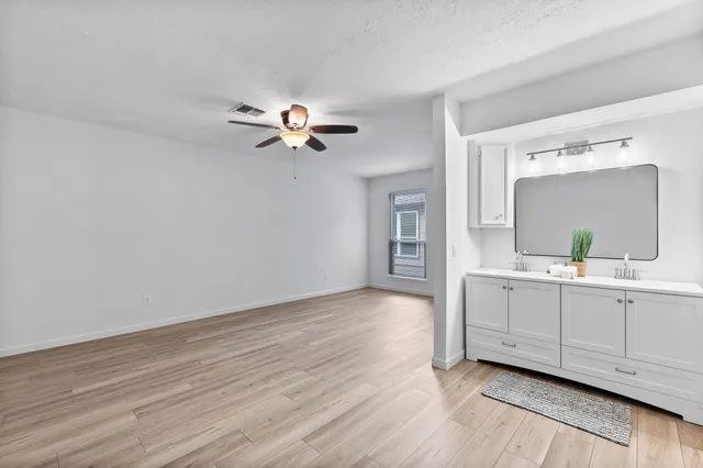 $2,060 | 21710 Glenbranch Drive, Spring, TX 77388