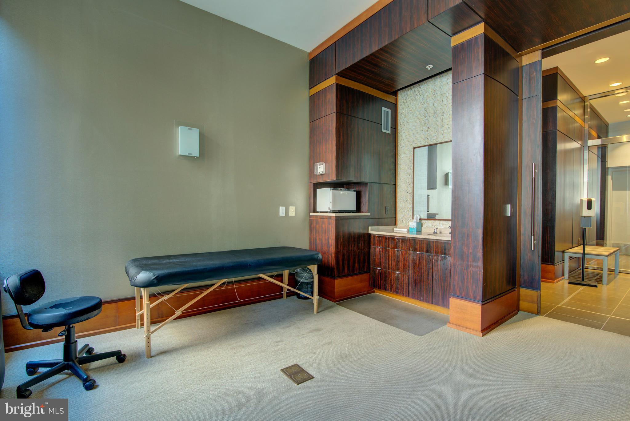 11990 Market Street, Unit 2101 Reston, VA 20190 - Photo 90 of 103 Wellness area