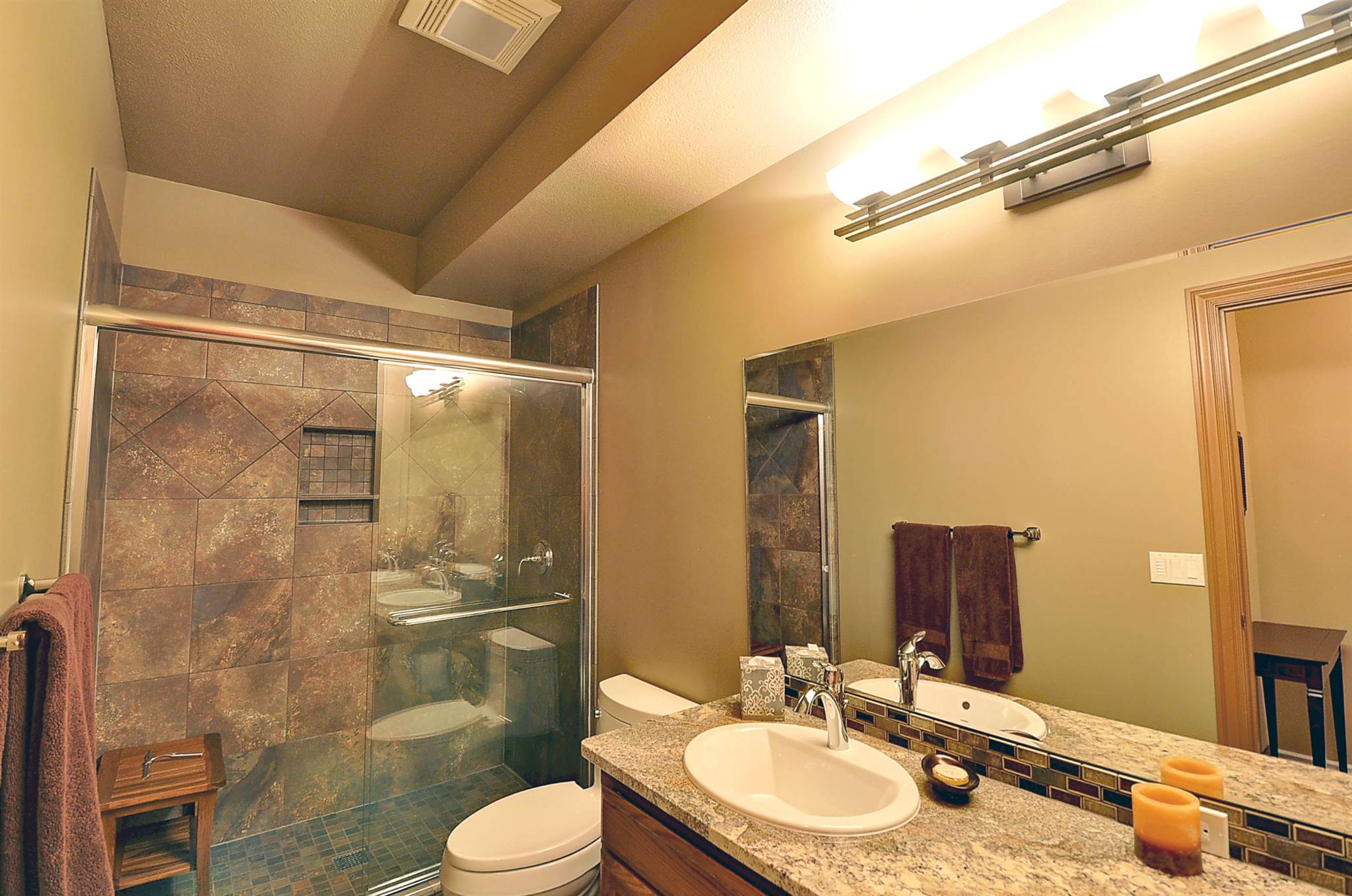 6109 South Dearborn Road Spokane, WA 99223 - Photo 18 of 35