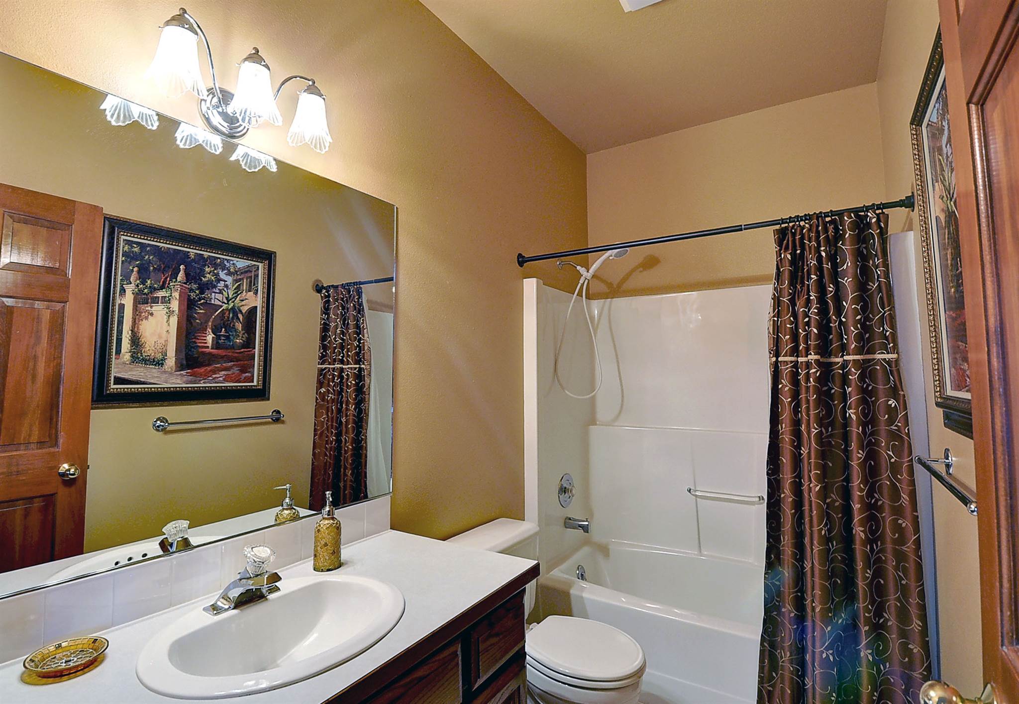 6109 South Dearborn Road Spokane, WA 99223 - Photo 23 of 35