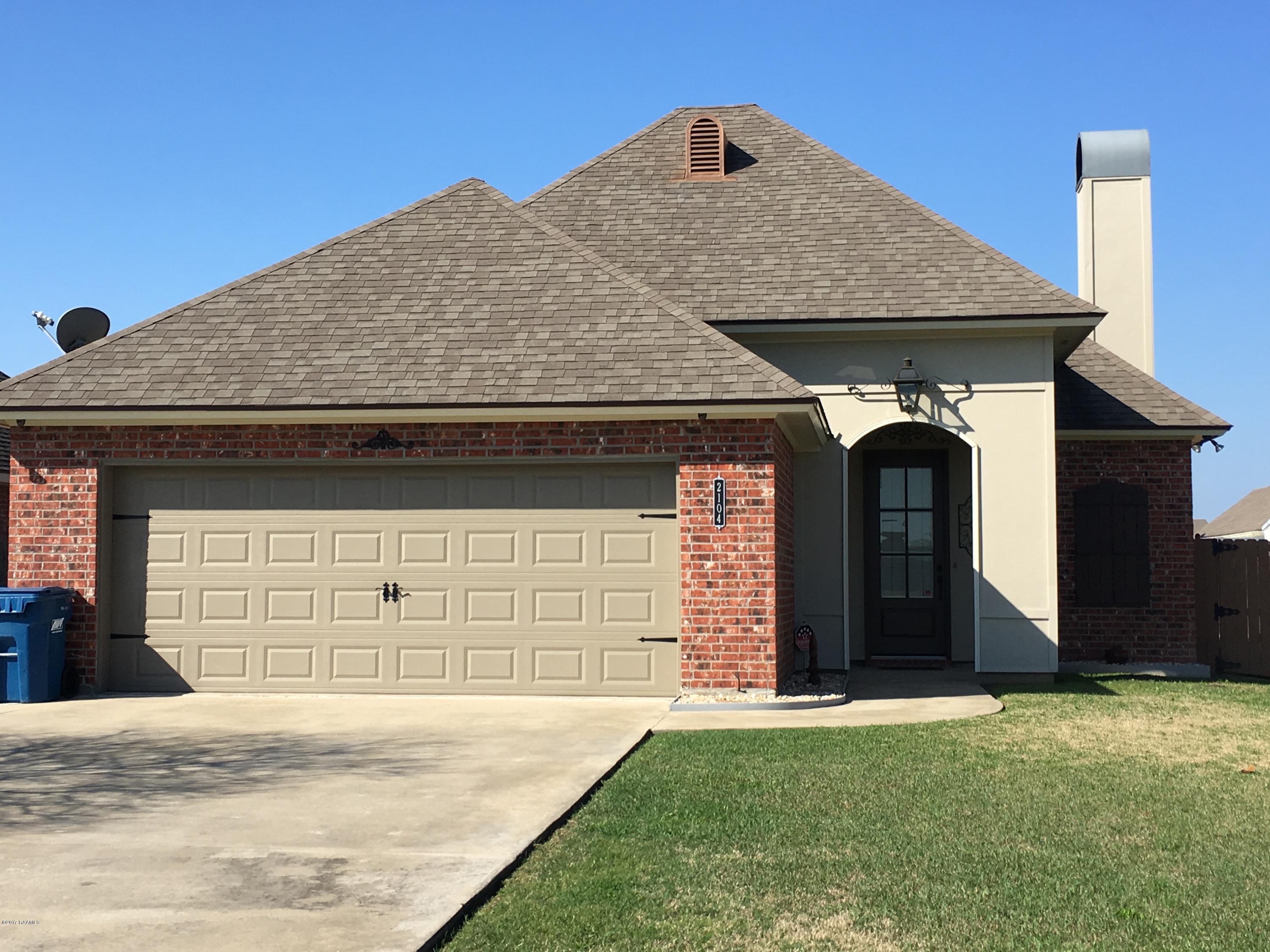 2104 Bonin Road Youngsville, LA 70592 - Photo 4 of 32 Gallery Image 4