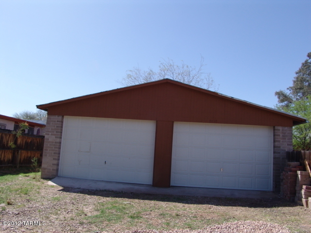 1940 North Santa Rosa Avenue Tucson, AZ 85712 - Photo 18 of 19