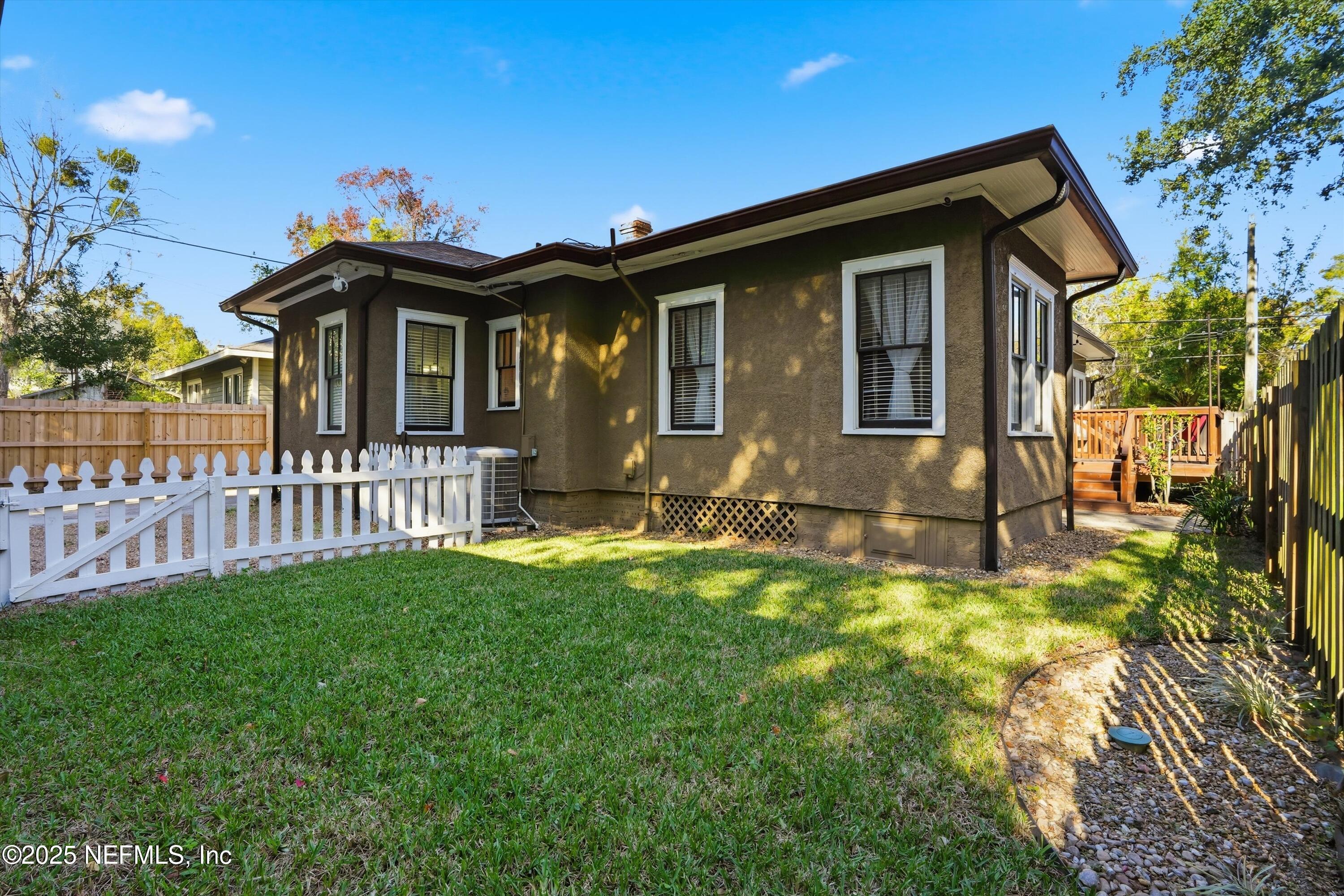 1220 Cherry Street Jacksonville, FL 32205 - Photo 29 of 47 Backyard