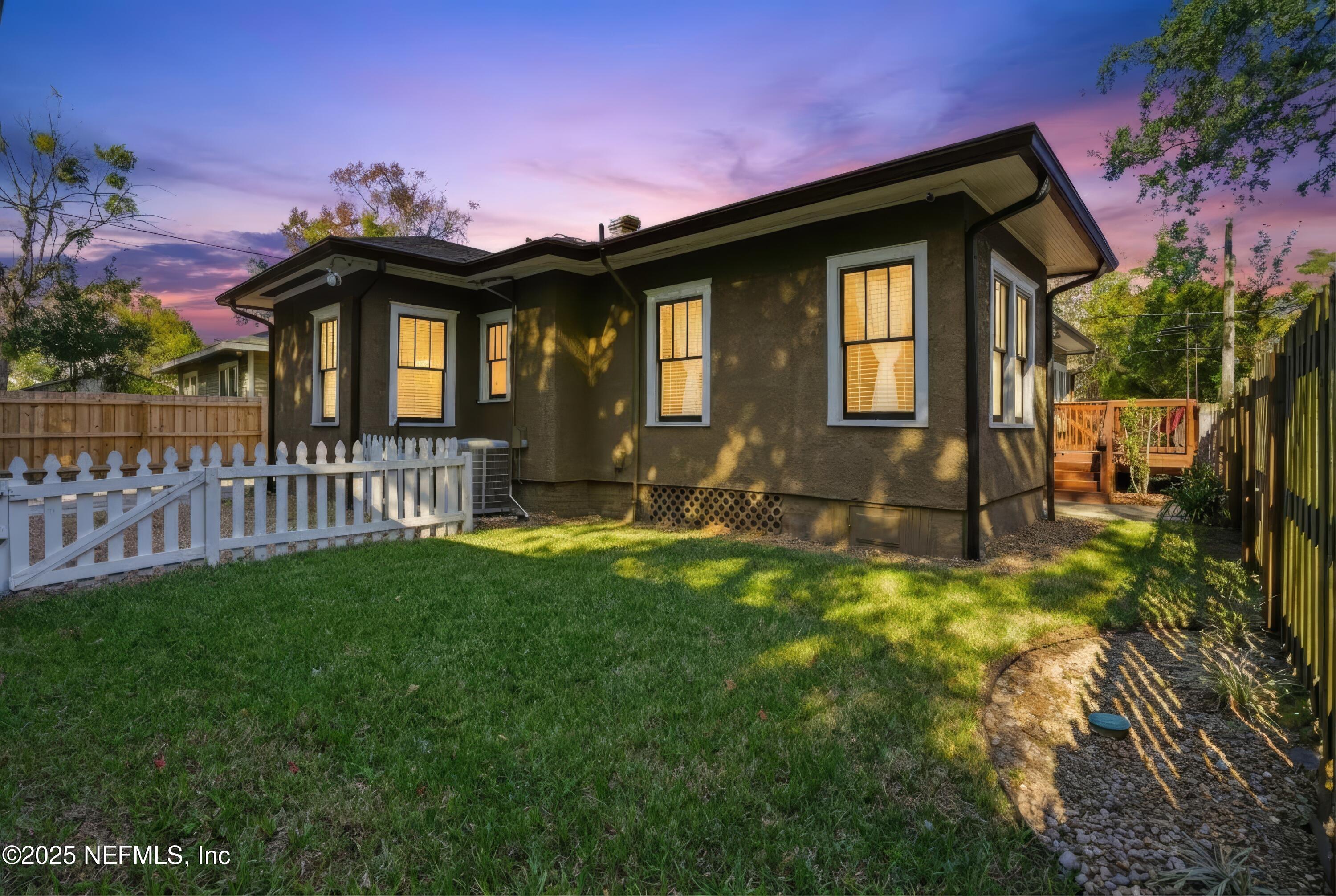 1220 Cherry Street Jacksonville, FL 32205 - Photo 46 of 47 Night View