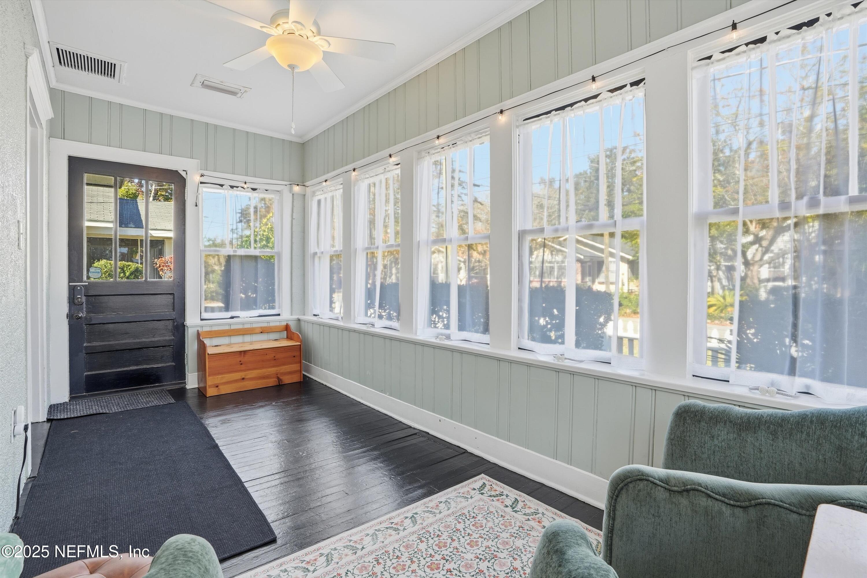 1220 Cherry Street Jacksonville, FL 32205 - Photo 5 of 47 Sunroom