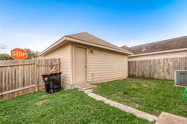 $232,000 | 6352 Austinville Drive, Katy, TX 77449