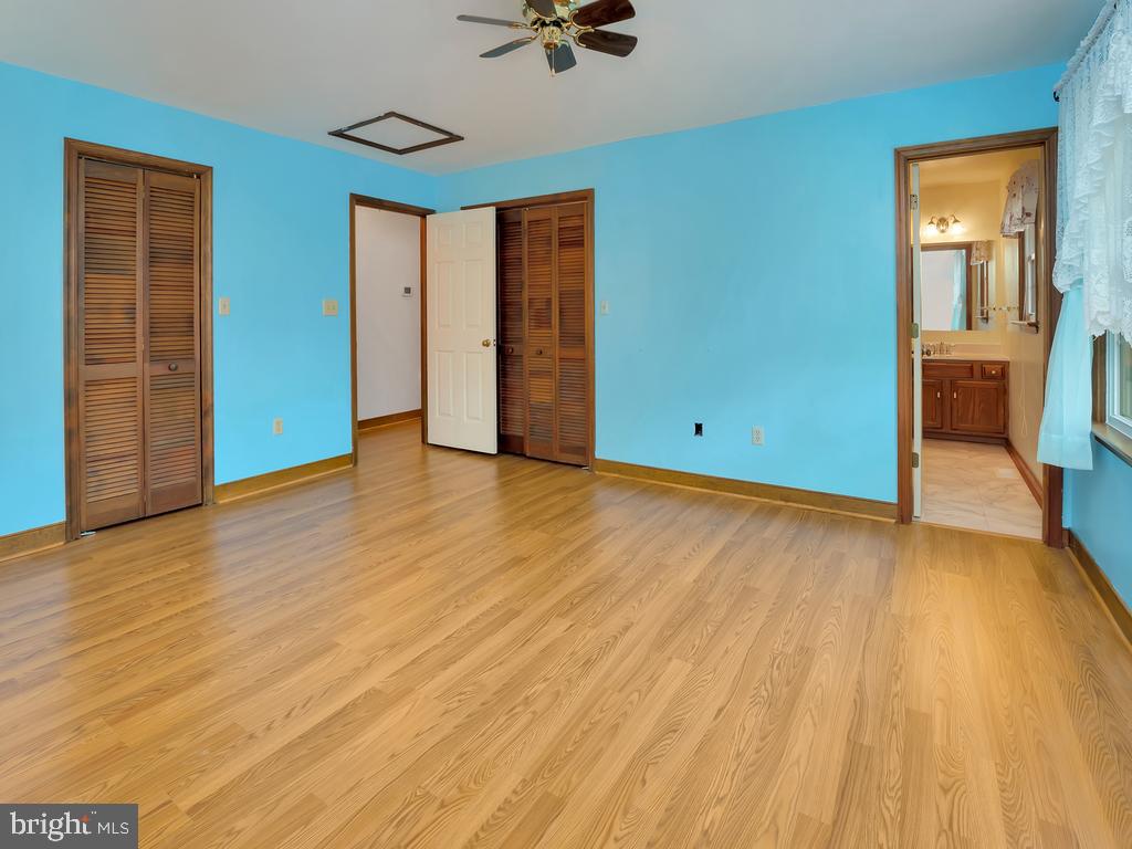 9817 Leavells Road Fredericksburg, VA 22407 - Photo 26 of 40 Owner's Bedroom