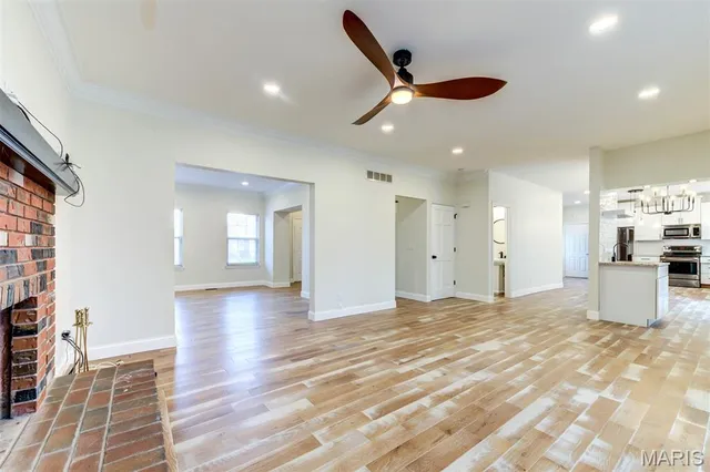 $3,300 | 16132 Sea Breeze Court, Grover, MO 63040