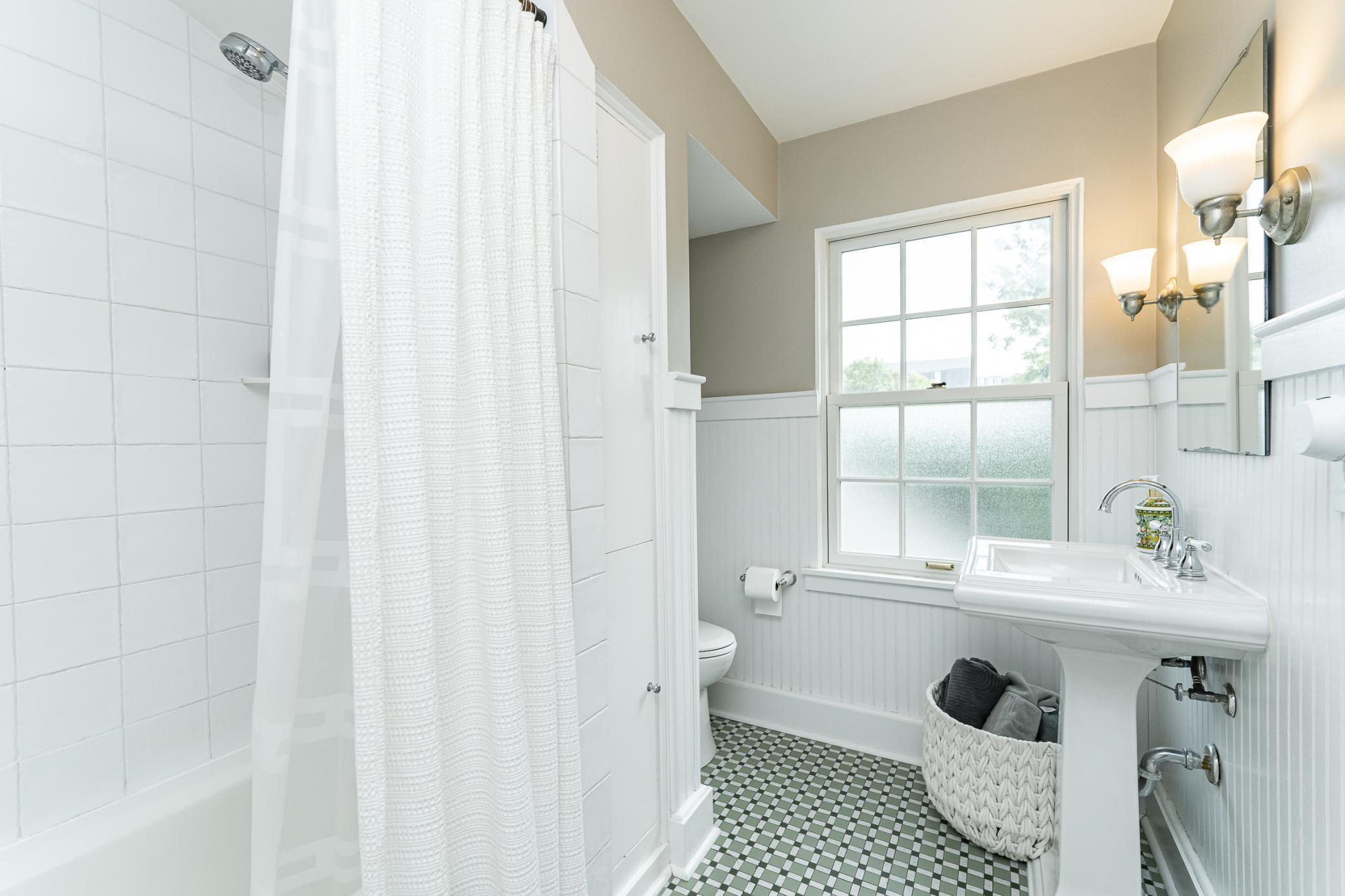 430 15th Avenue Southwest Rochester, MN 55902 - Photo 16 of 45