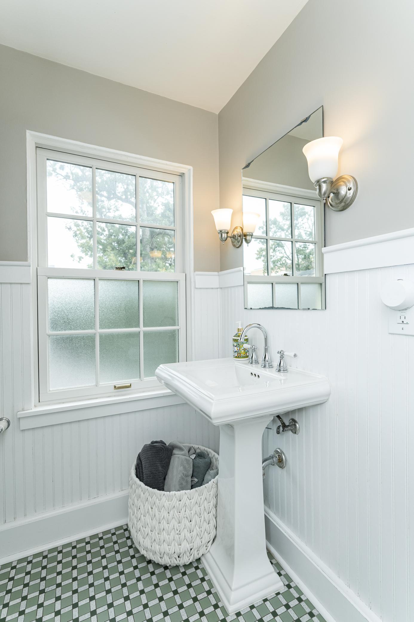 430 15th Avenue Southwest Rochester, MN 55902 - Photo 17 of 45