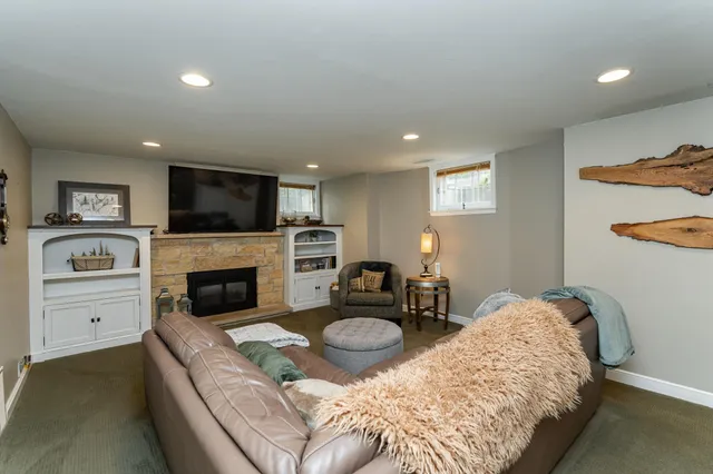 $539,900 | 430 15th Avenue Southwest, Rochester, MN 55902