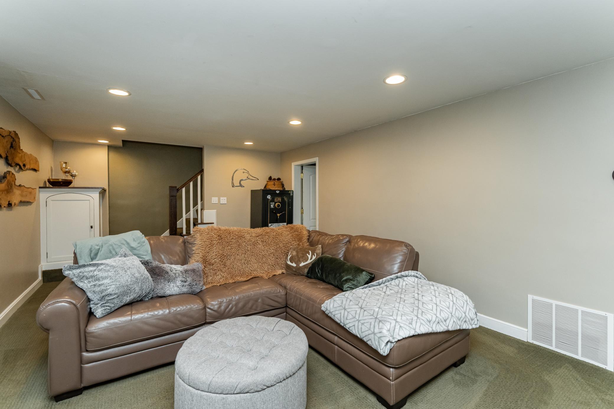 430 15th Avenue Southwest Rochester, MN 55902 - Photo 31 of 45