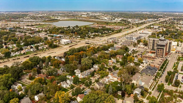 $539,900 | 430 15th Avenue Southwest, Rochester, MN 55902