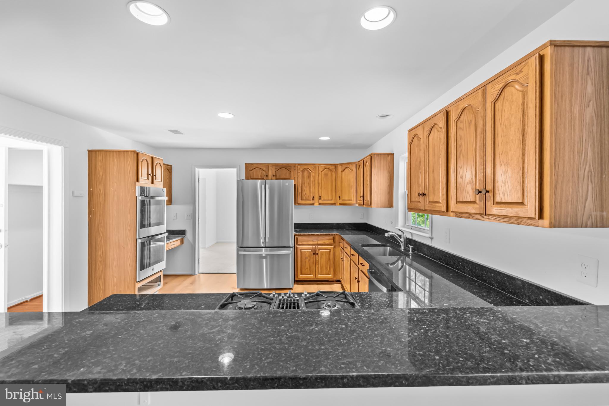 2626 Iron Forge Road Herndon, VA 20171 - Photo 15 of 86
