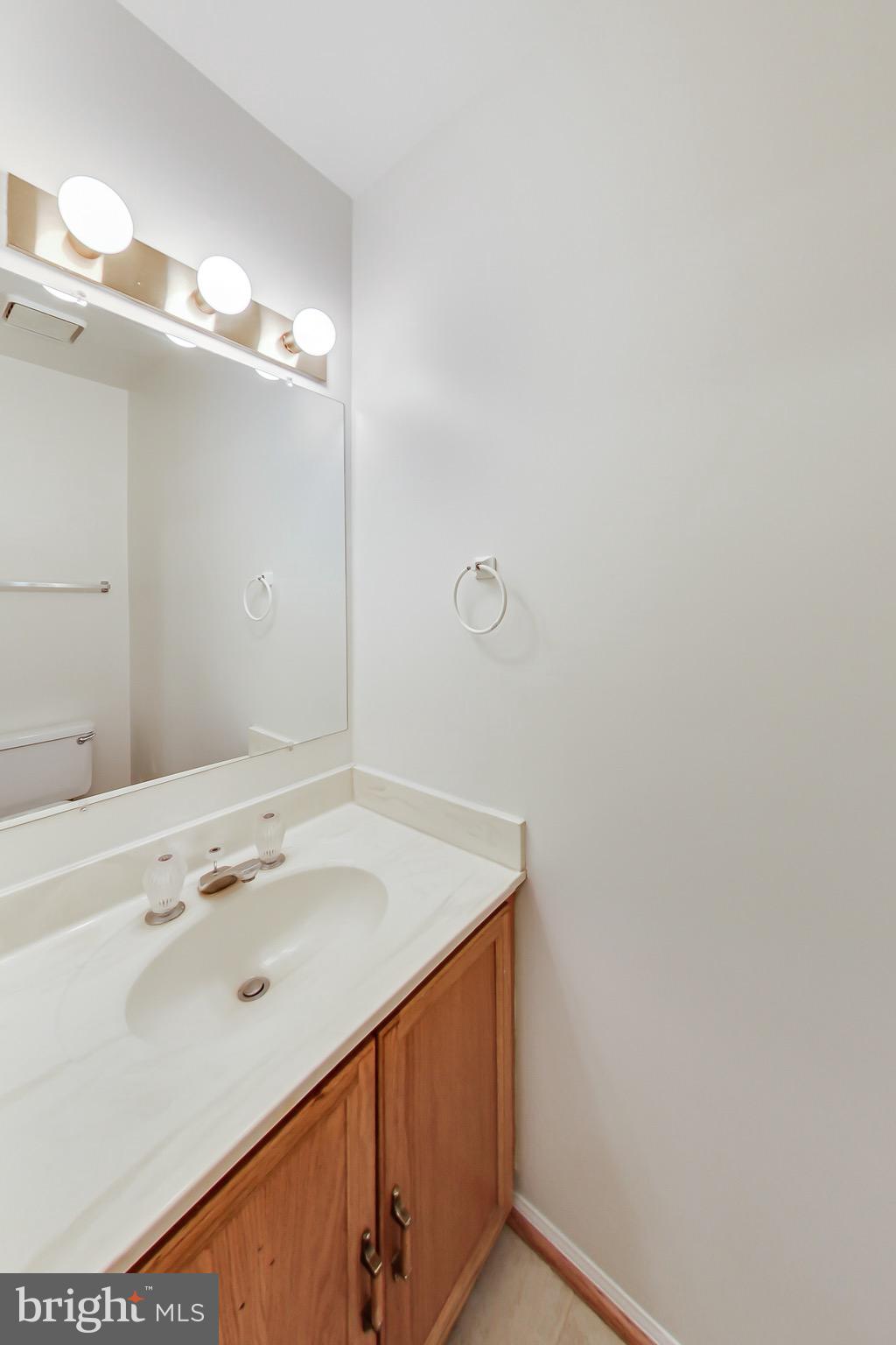2048 Derby Ridge Lane, Unit 310 Silver Spring, MD 20910 - Photo 11 of 34
