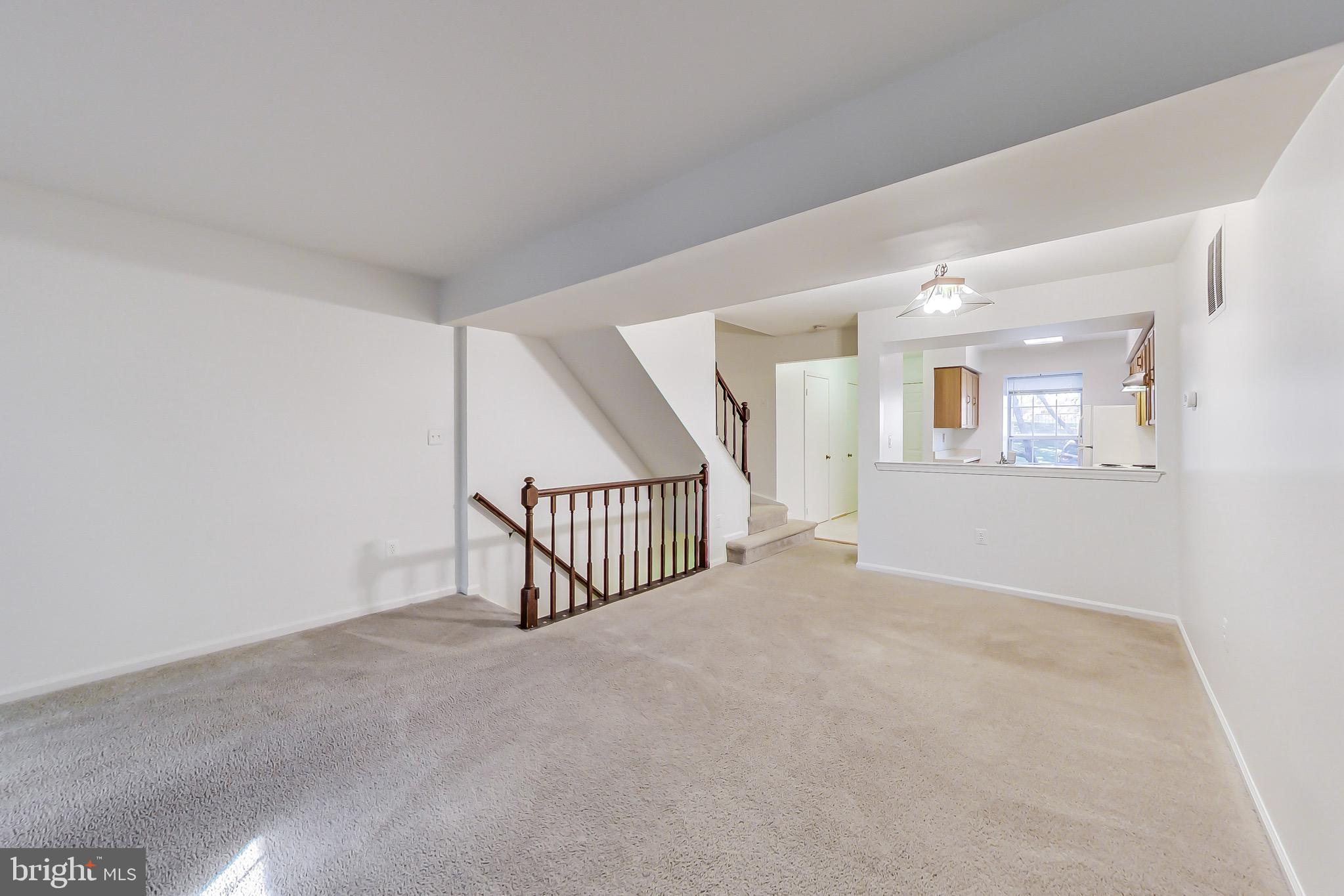 2048 Derby Ridge Lane, Unit 310 Silver Spring, MD 20910 - Photo 5 of 34