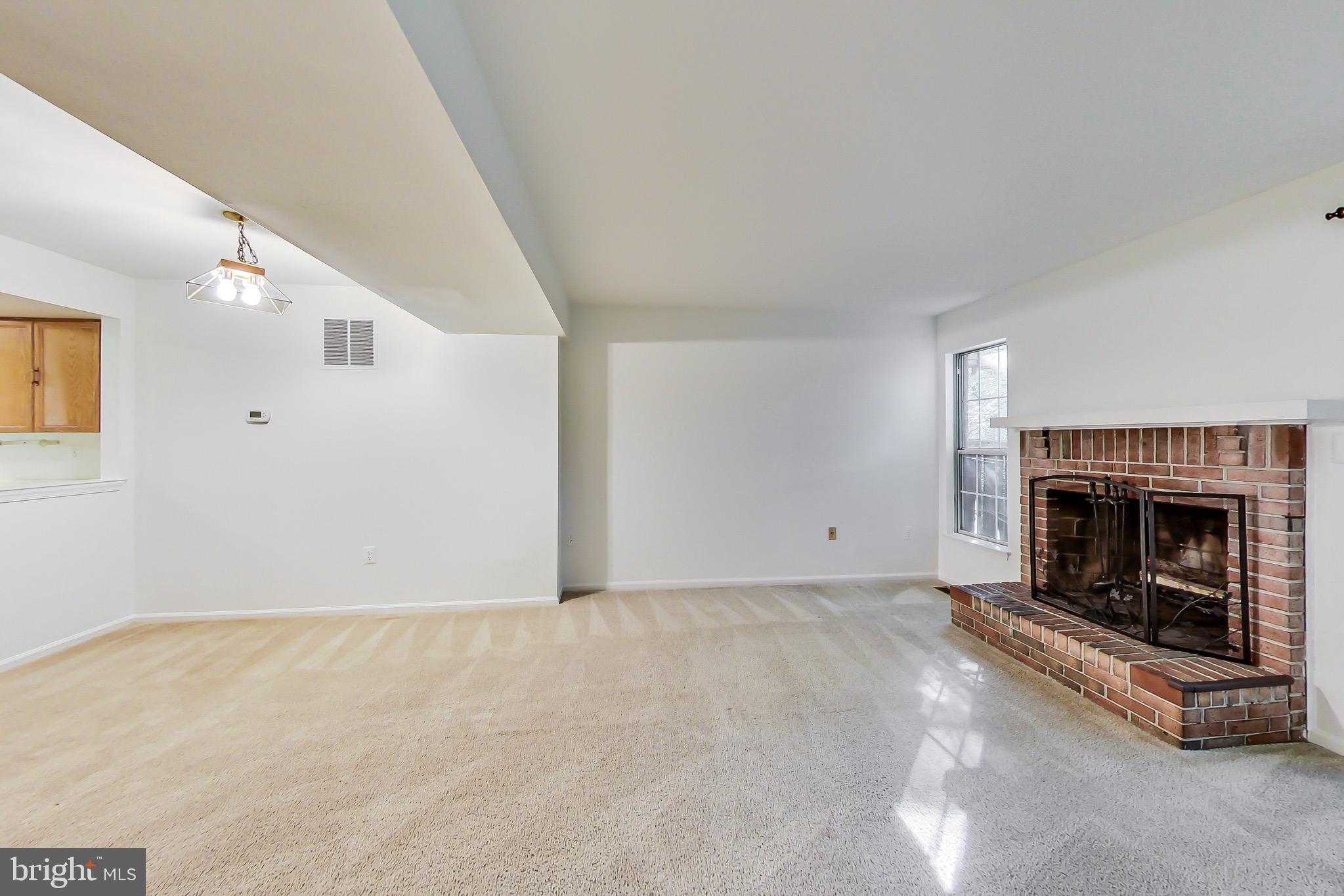 2048 Derby Ridge Lane, Unit 310 Silver Spring, MD 20910 - Photo 7 of 34