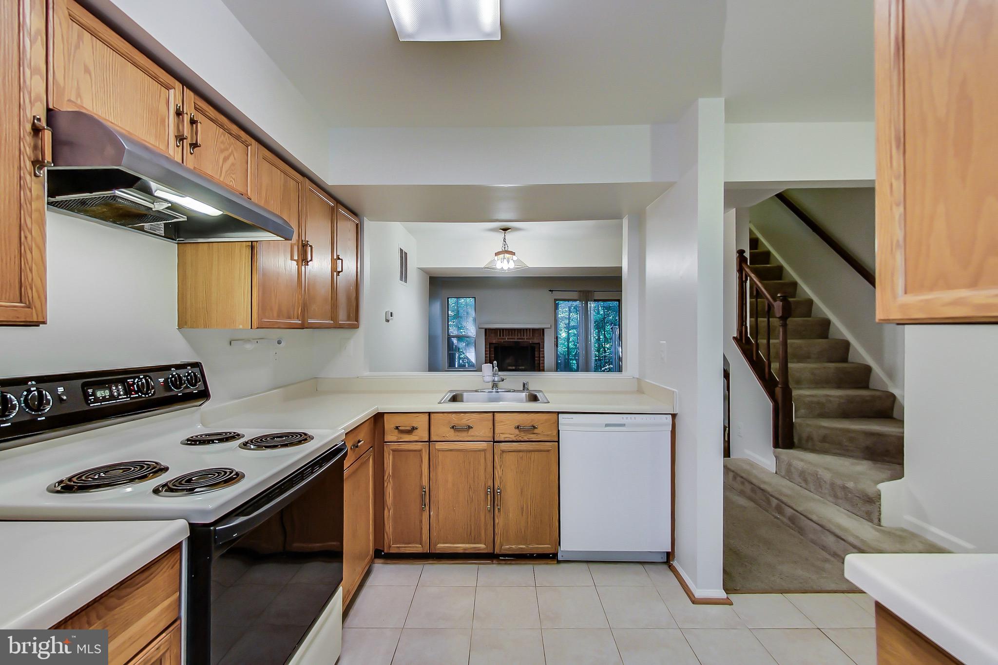 2048 Derby Ridge Lane, Unit 310 Silver Spring, MD 20910 - Photo 10 of 34