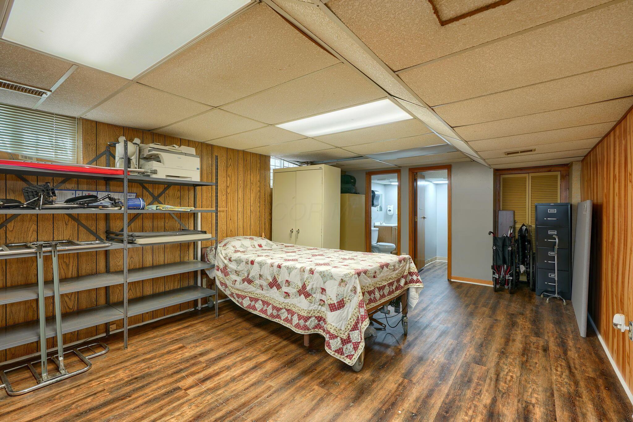 2505 Woodley Road Columbus, OH 43231 - Photo 37 of 70 2505 Woodley Rd (49)